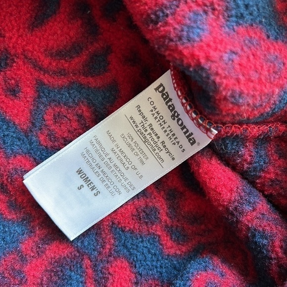 Rare Patagonia Red Lotus Flower Synchilla Snap T Pullover Fleece - Picture 6 of 6